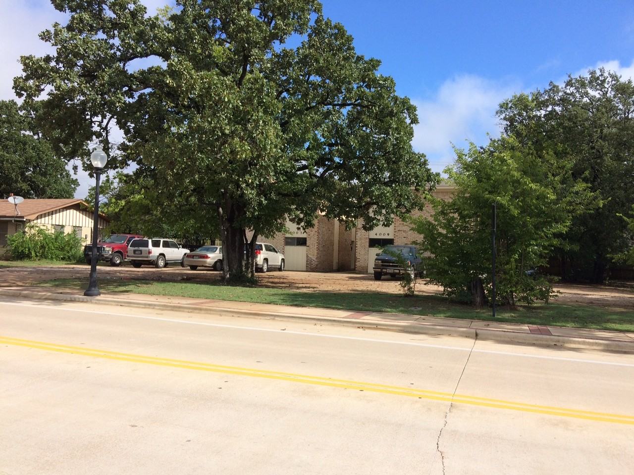 4007 College Main St #D - Photo 7 of 9