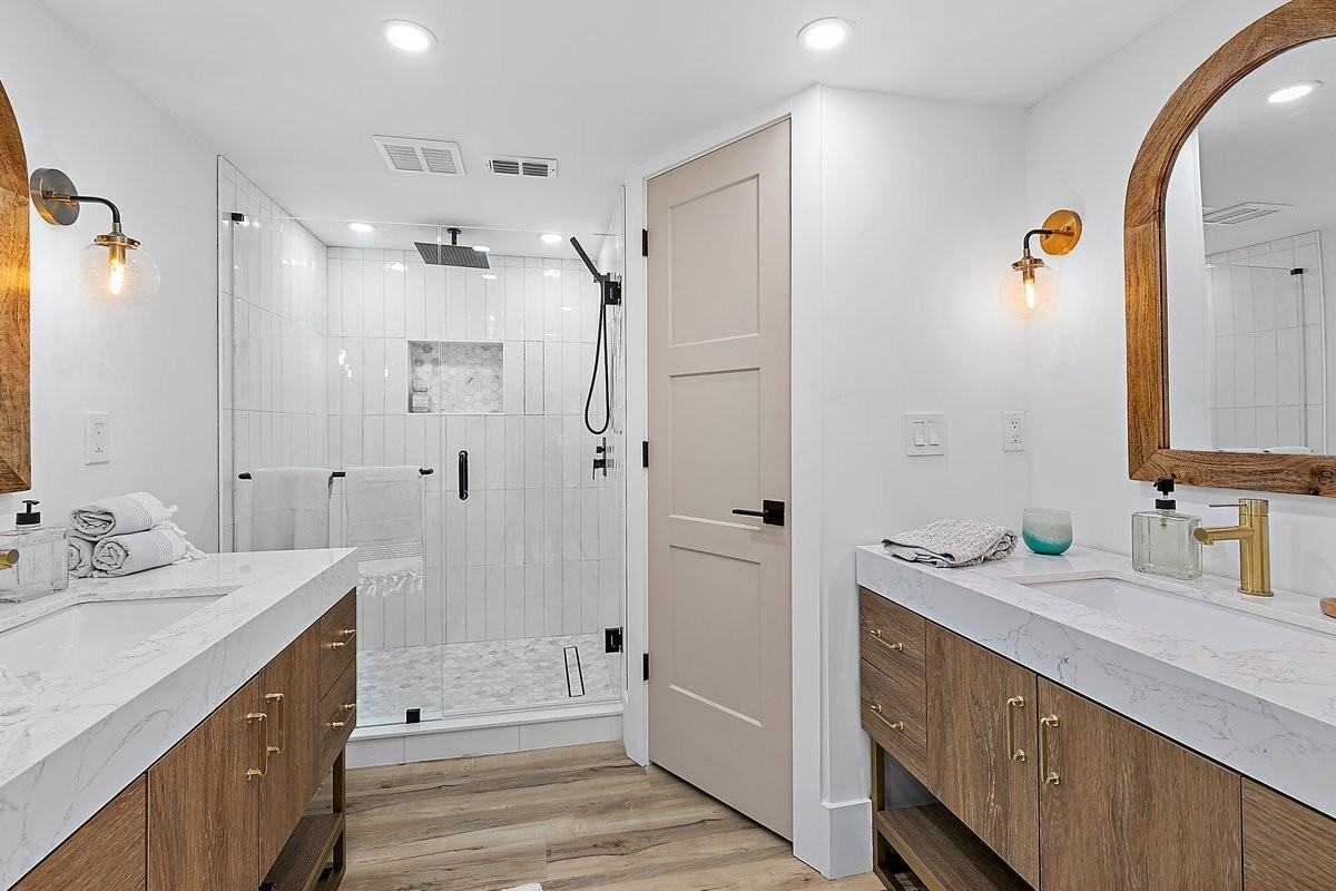 10091 Sawgrass Dr E #1 - Photo 6 of 40