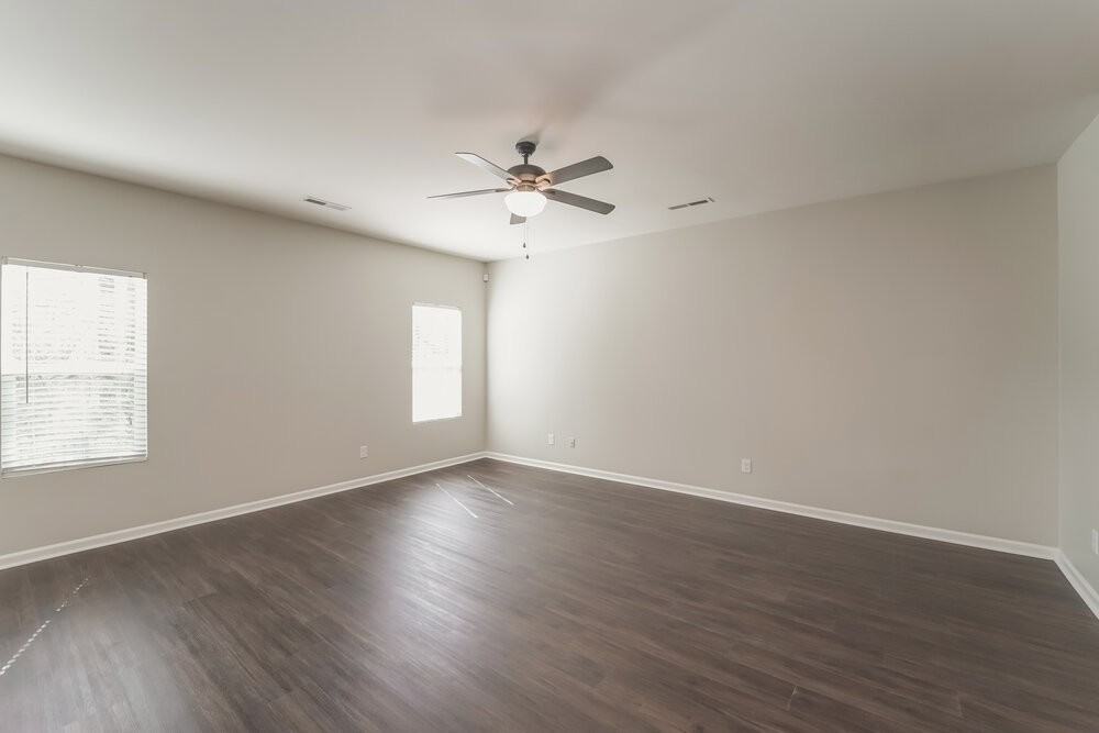 2202 Turtle Point Rd - Photo 5 of 17