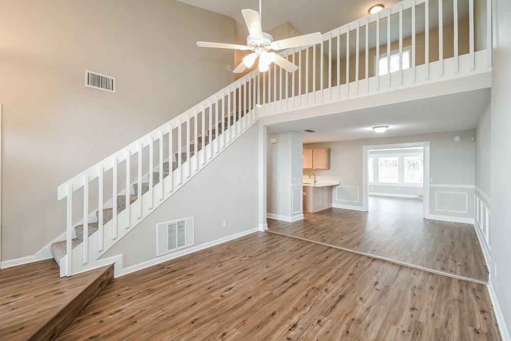 14275 Portulaca Ave S - Photo 5 of 17