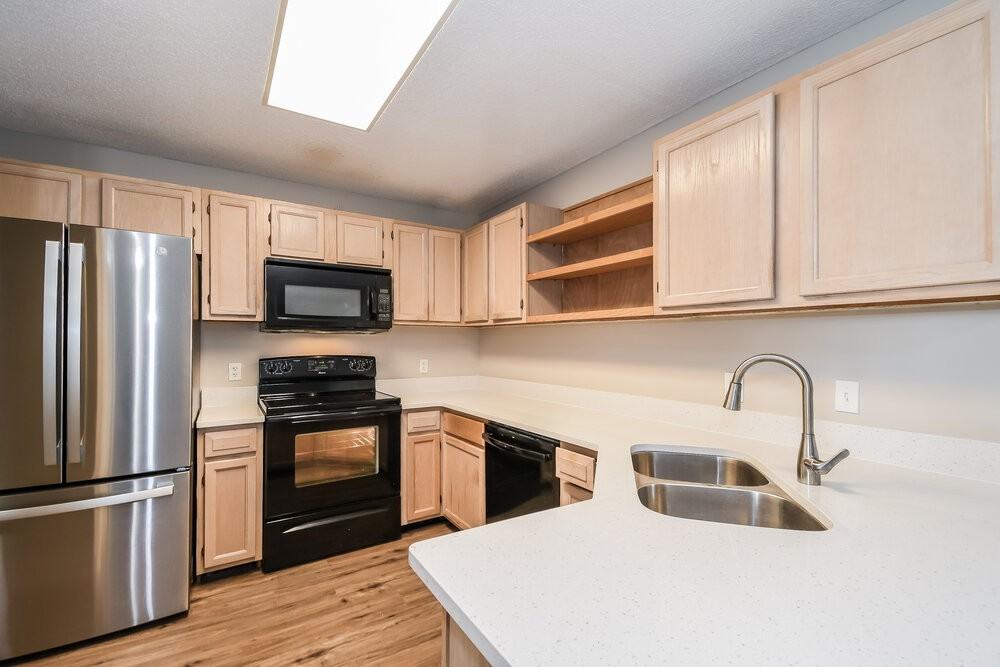 14275 Portulaca Ave S - Photo 7 of 17