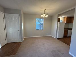 featured image of 915 Greenbriar Rd