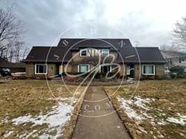 featured image of 4042 Newcastle Dr