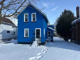 74 Adelaide St S - Photo 1 of 1