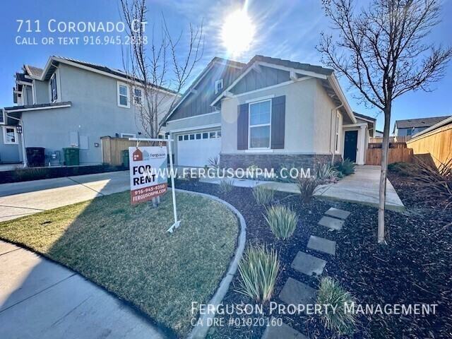 711 Coronado Ct - Photo 2 of 21