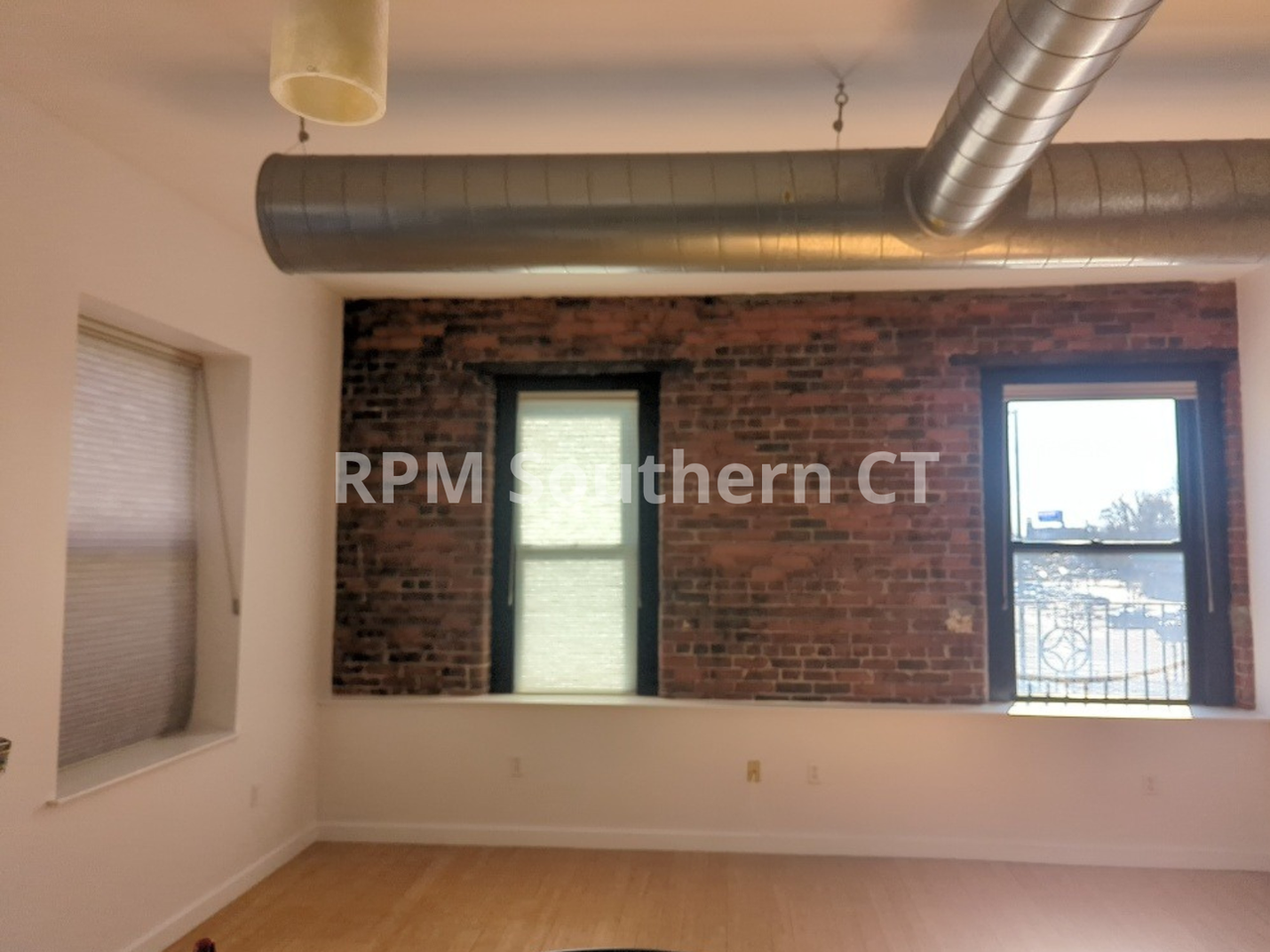 881 Lafayette Blvd #2G - Photo 2 of 8