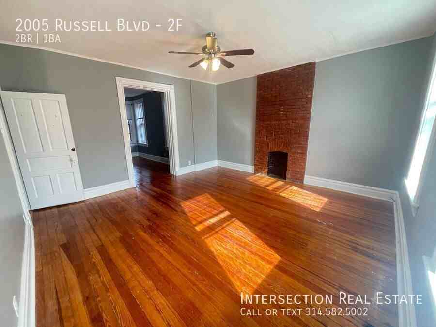 2005 Russell Blvd #2F - Photo 5 of 16