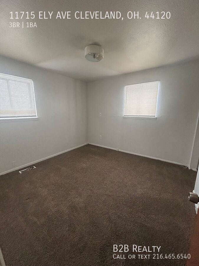 11715 Ely Ave - Photo 4 of 14