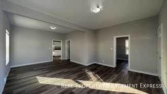 211 N Hawthorne Ave - Photo 1 of 1