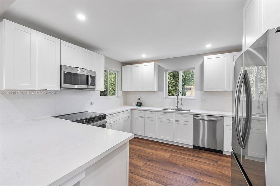 2230 Atlanta St - Photo 3 of 16