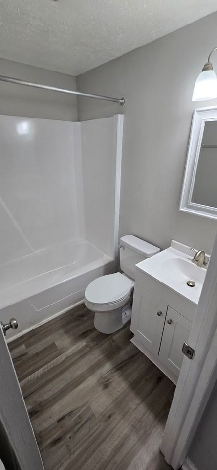 Century Square Apartments - Photo 3 of 14