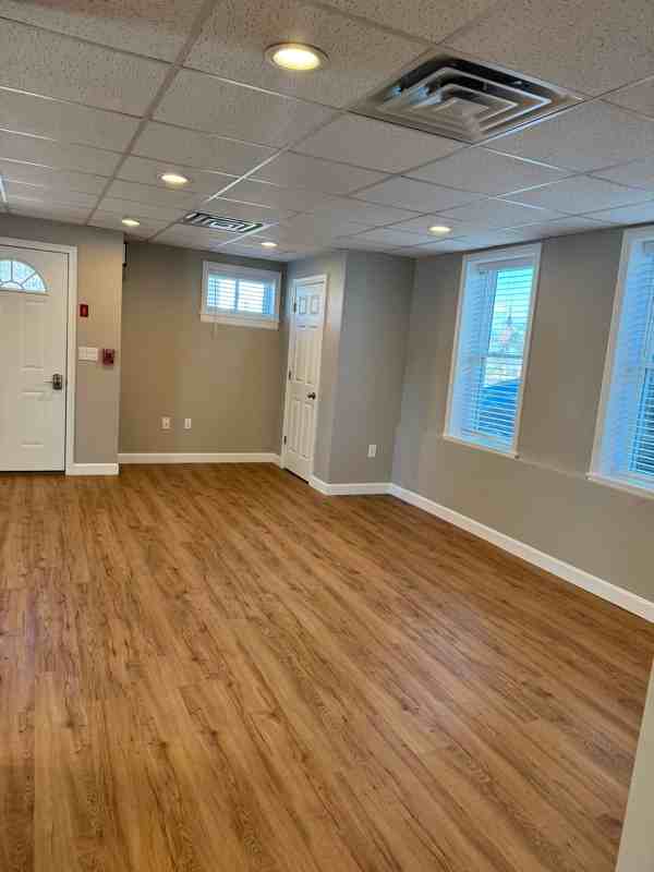 1620 Main St #1 - Photo 3 of 11