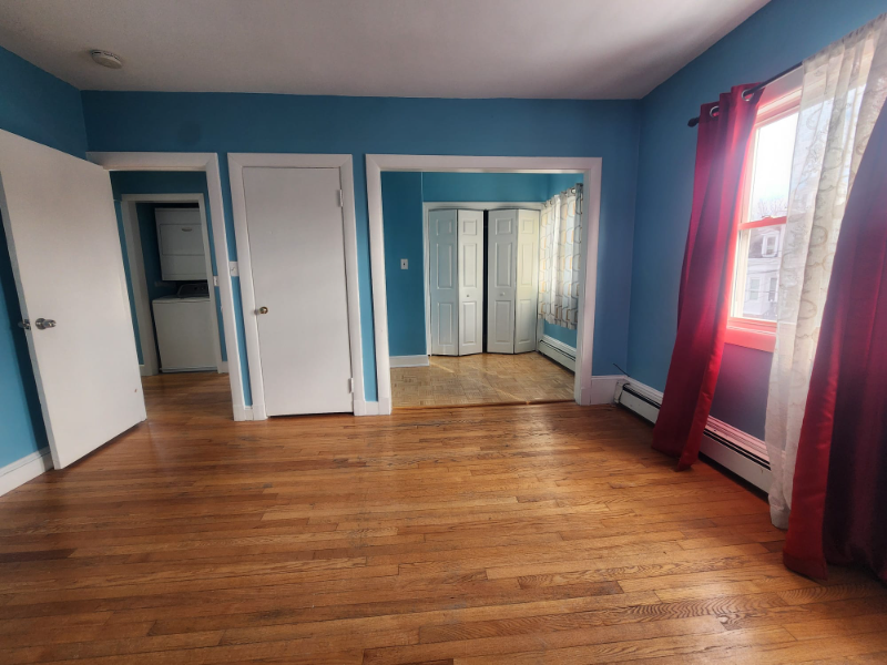 20 Dyer Ave #2 - Photo 3 of 8