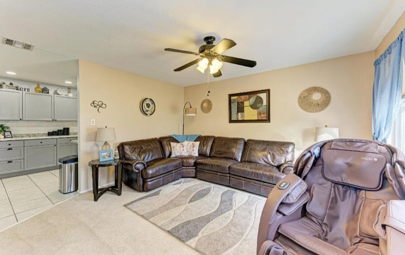 20352 Andover Ave - Photo 2 of 15