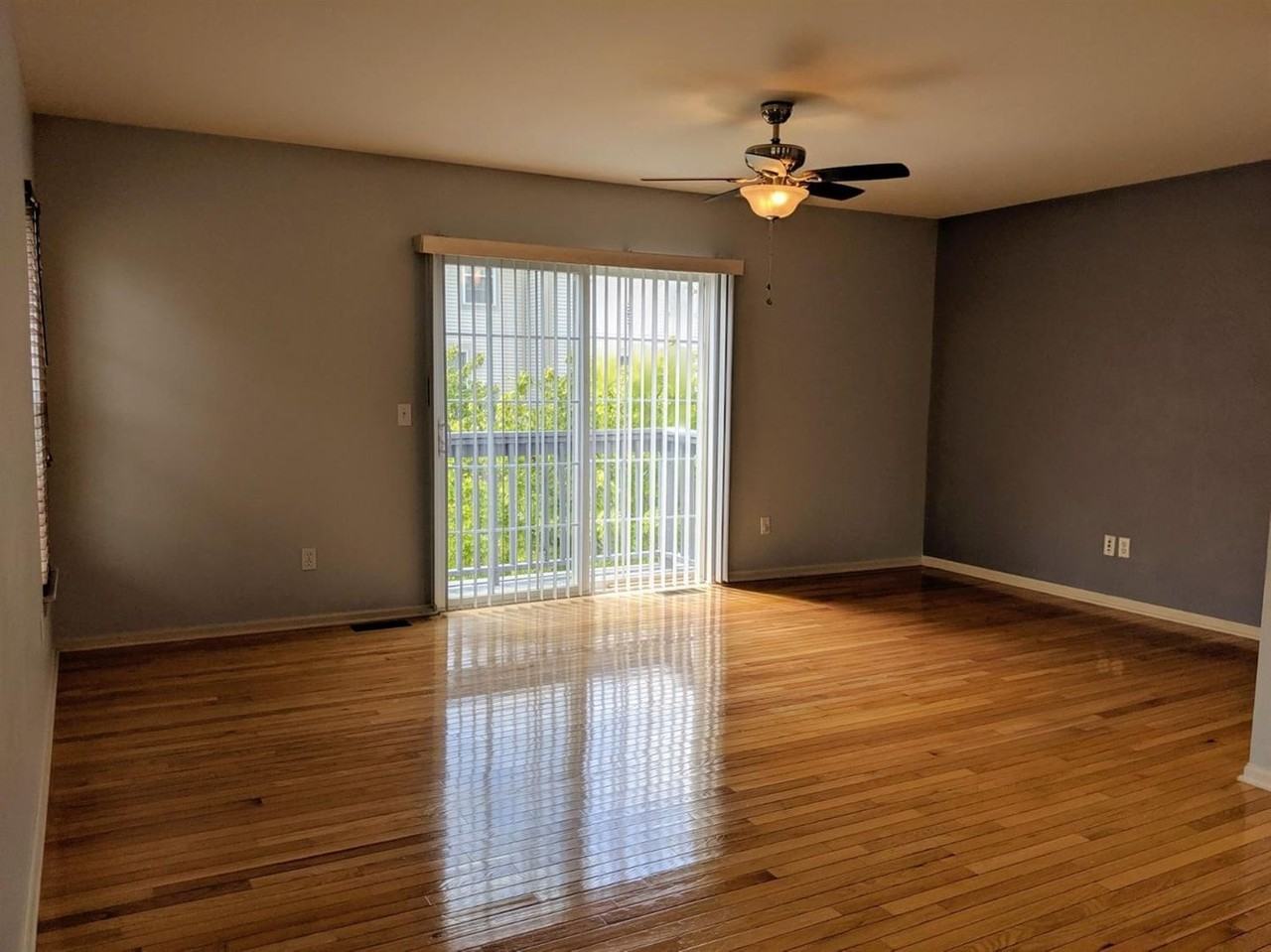 4281 Esplanade Ln - Photo 3 of 11