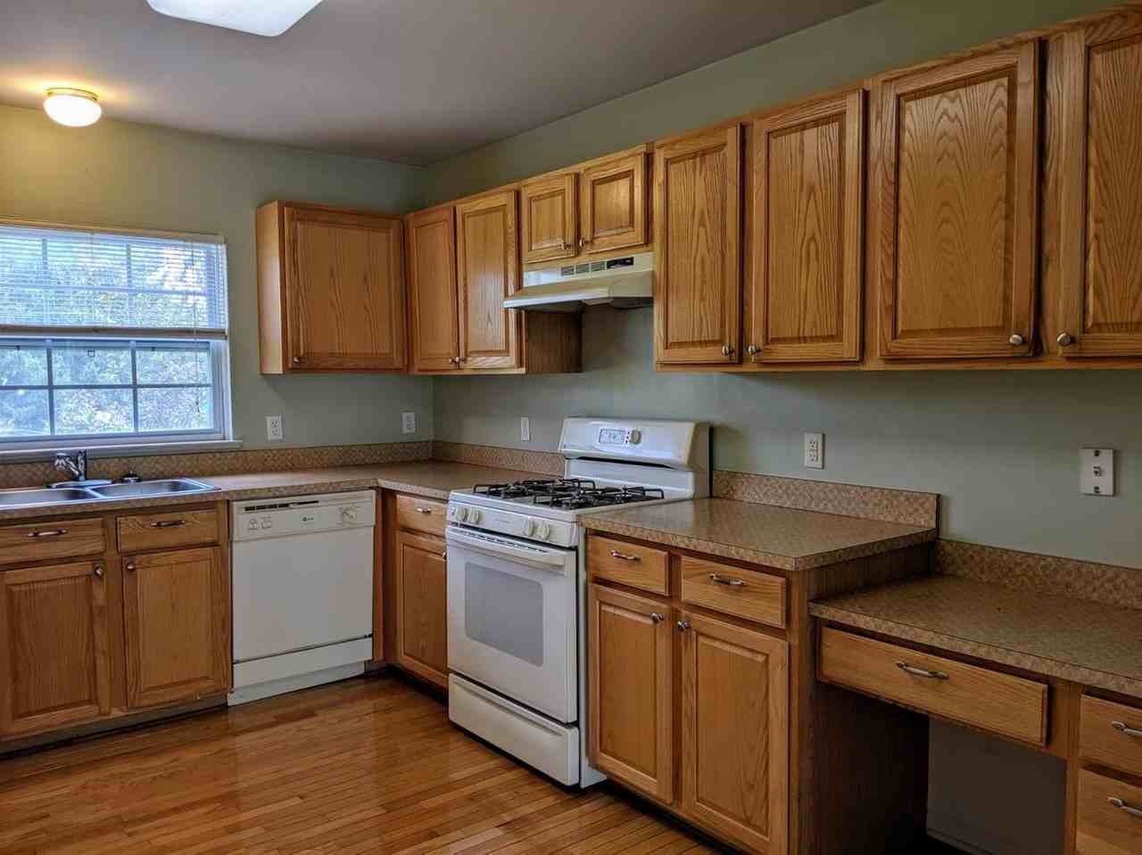 4281 Esplanade Ln - Photo 6 of 11