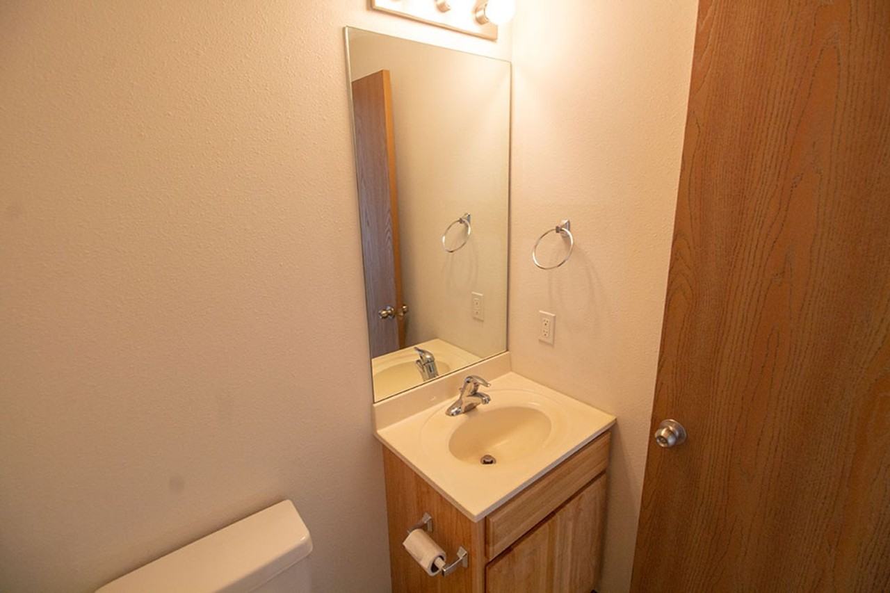 1617 Citadel Dr - Photo 7 of 23