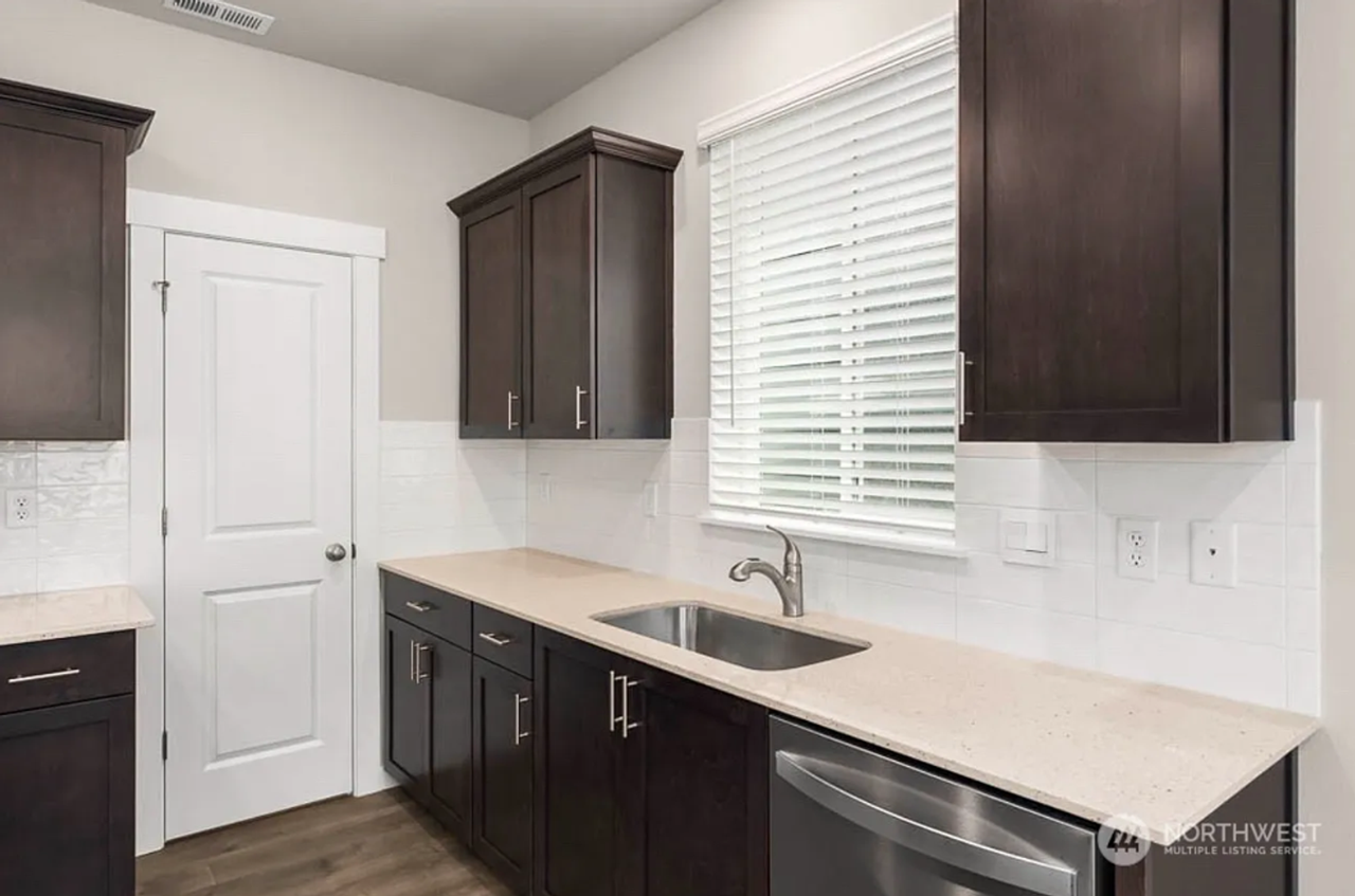 11062 188th Street Ct E - Photo 6 of 17