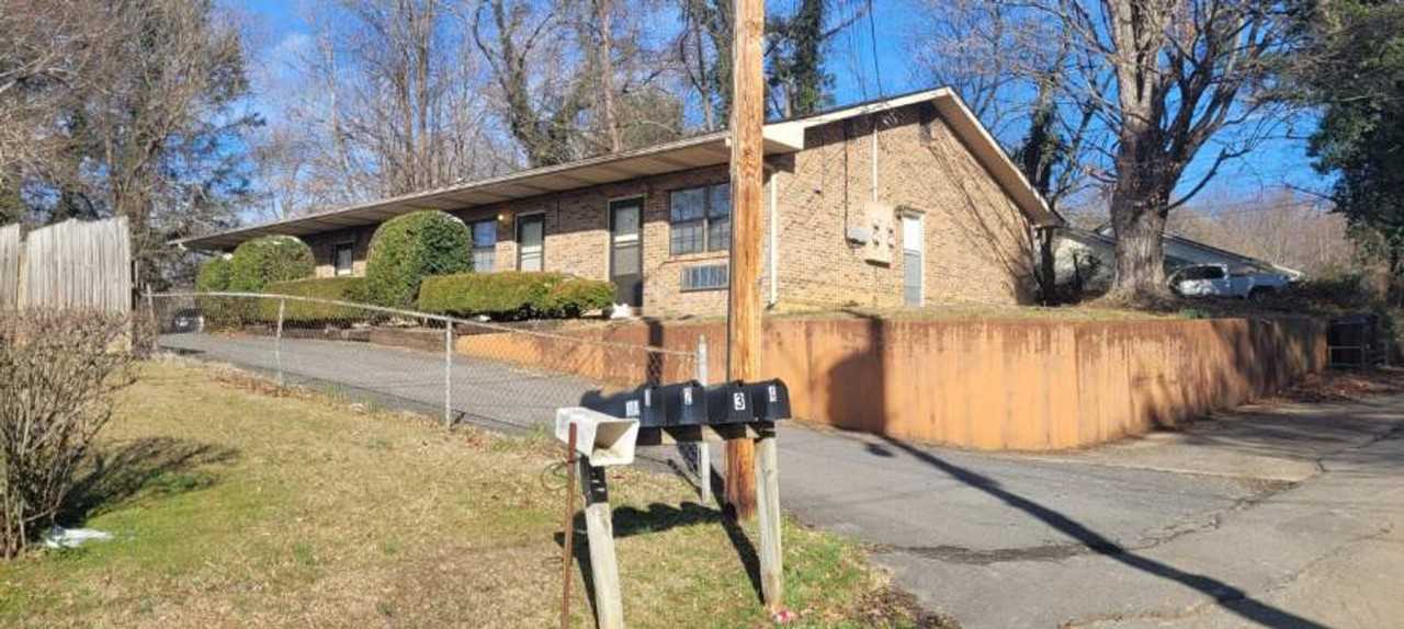 117 Grandview Rd #1 - Photo 2 of 7