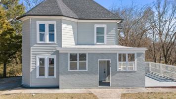 featured image of 614 S Main St