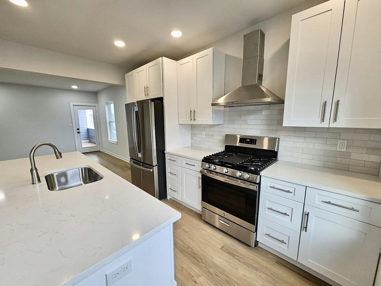 239 West Saint Joseph Street, Unit 2 - Photo 2 of 13