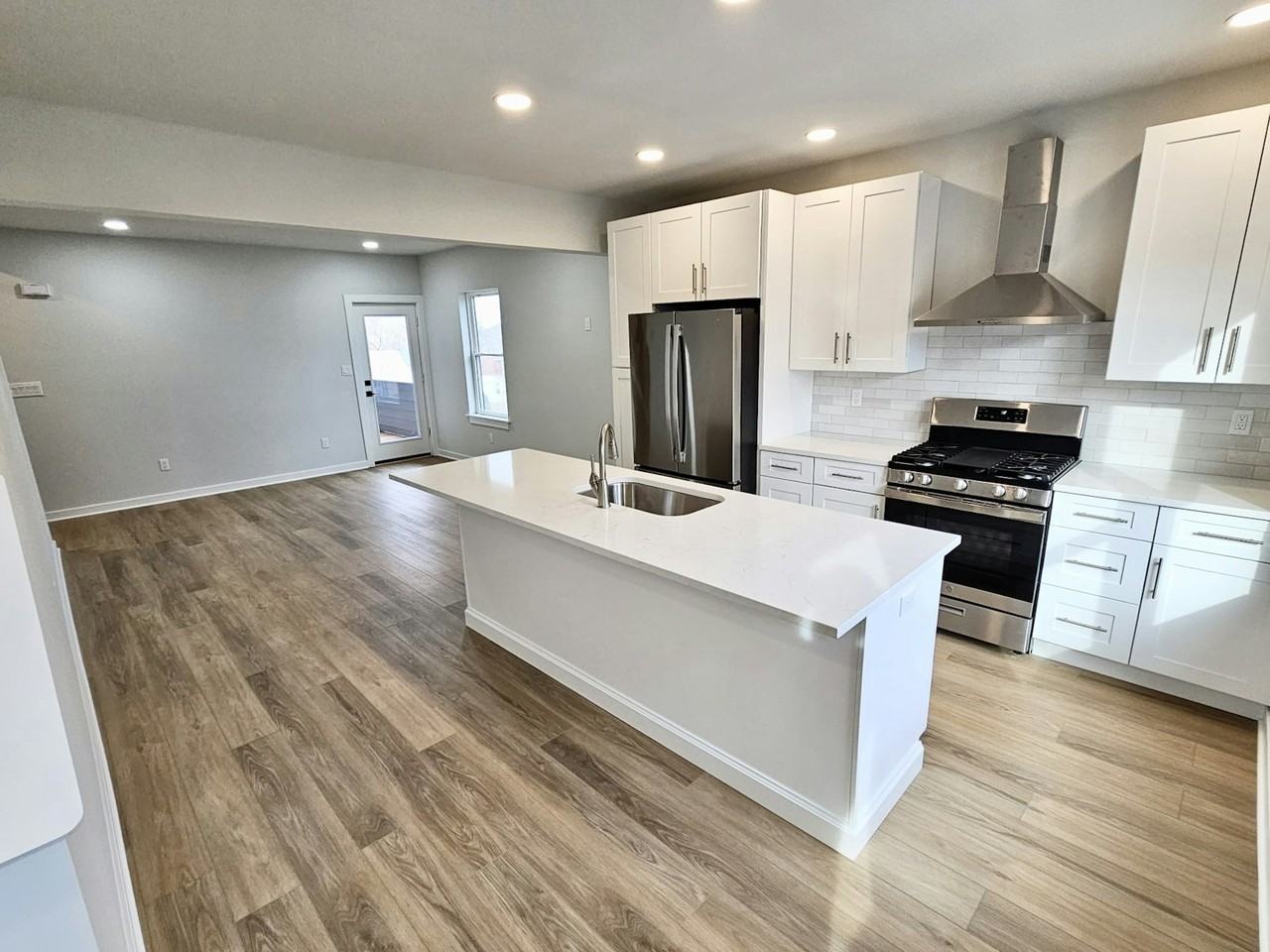 239 West Saint Joseph Street, Unit 2 - Photo 3 of 13