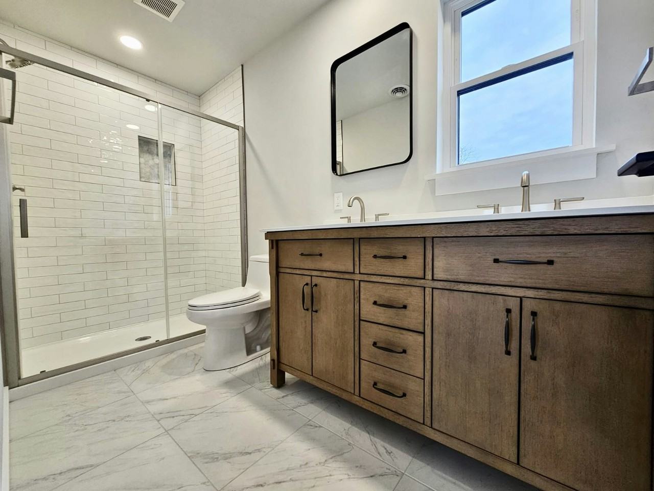 239 West Saint Joseph Street, Unit 2 - Photo 7 of 13