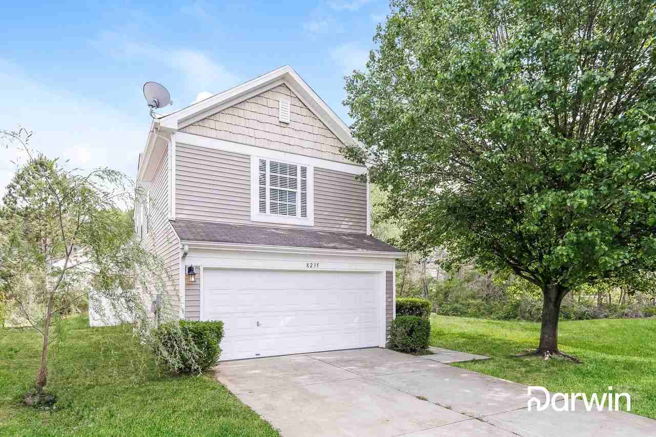 8235 Thornhaven Ct - Photo 2 of 14