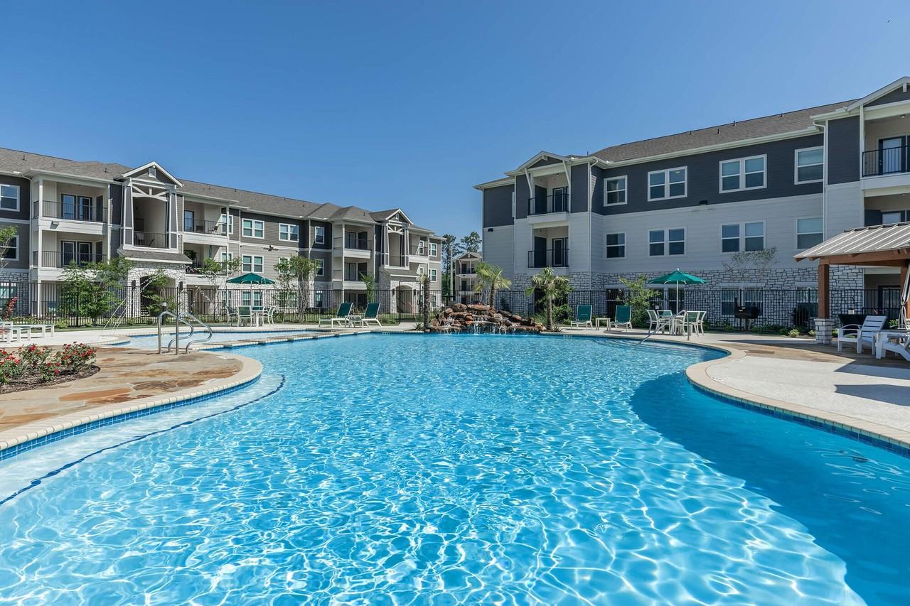 The Tennyson at Tomball - Photo 6 of 32