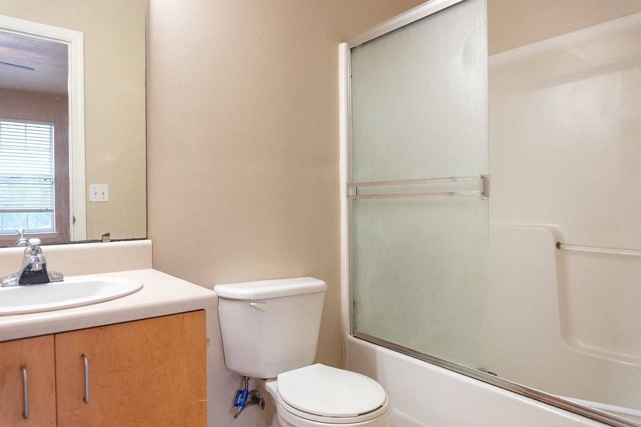 2403 Hartsfield Road #602 - Photo 6 of 15