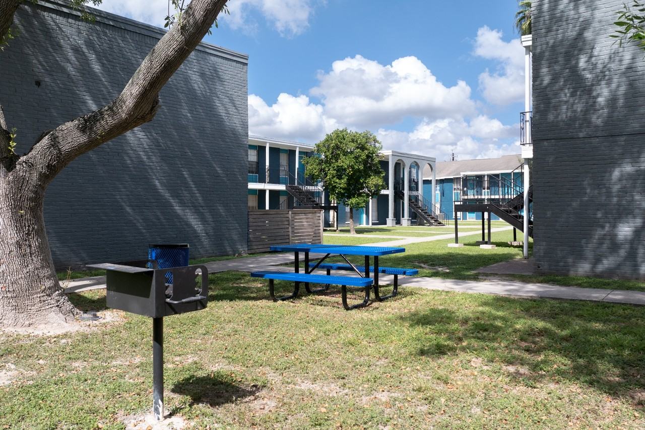 Sun Valley Apartments - Photo 3 of 50