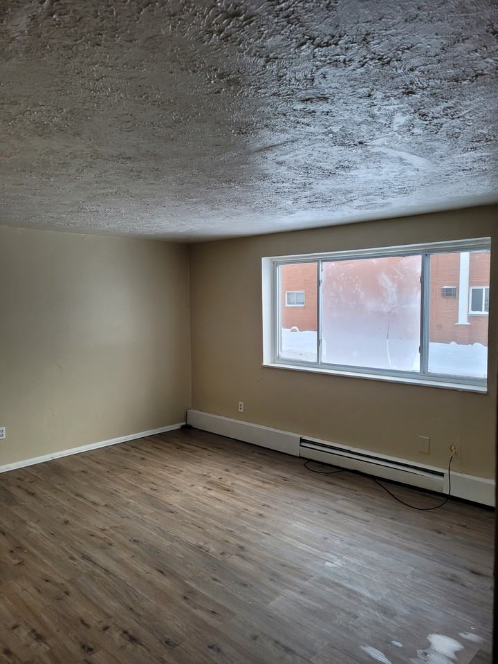 Marlboro House - Photo 2 of 19