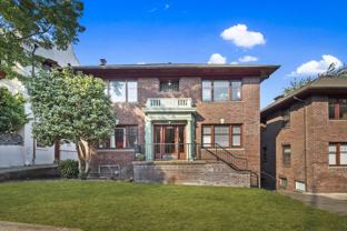 2923 Franklin Avenue East - Photo 1 of 1