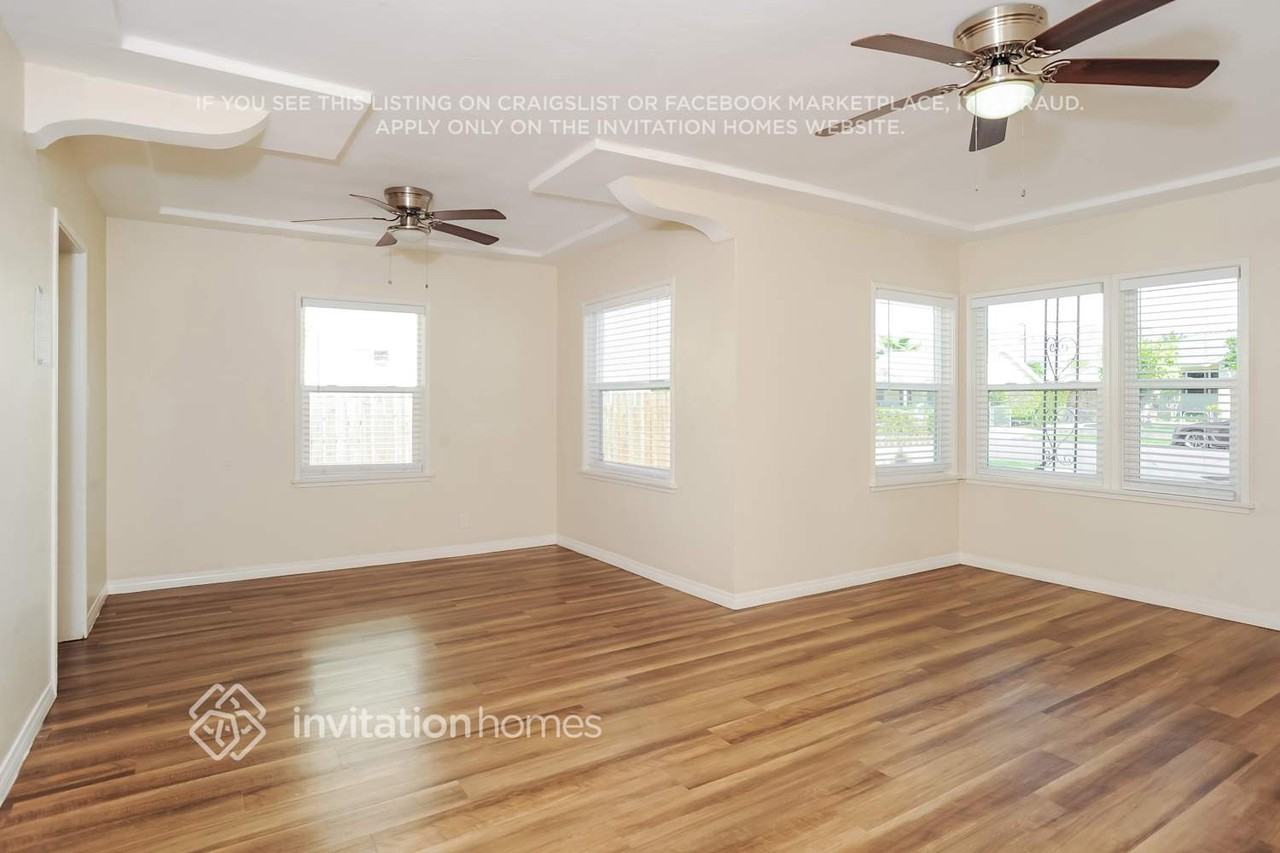 1008 Woodworth St - Photo 3 of 17