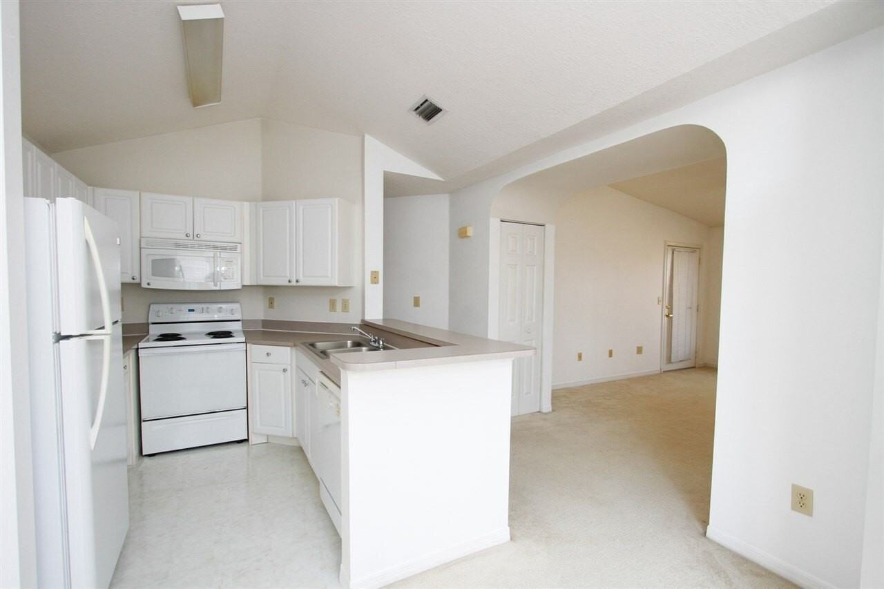 29215 Harbour Vista Circle - Photo 5 of 27