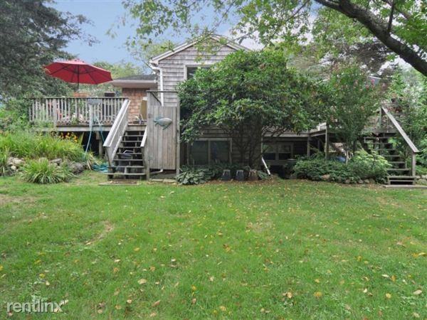 70 Amancio St - Photo 2 of 16