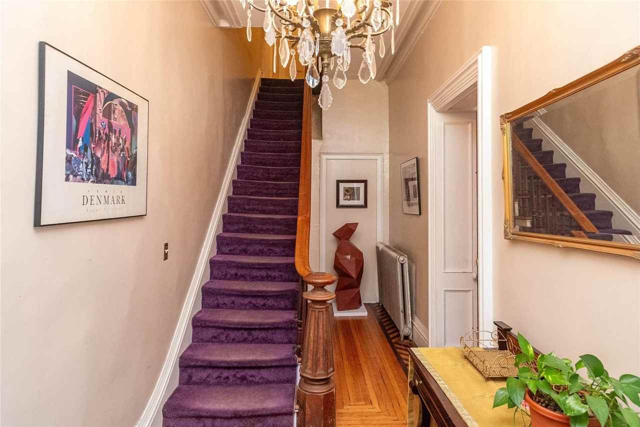 266 Grand St - Photo 6 of 30