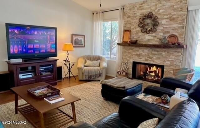 65558 East Rose Ridge Drive - Photo 2 of 10