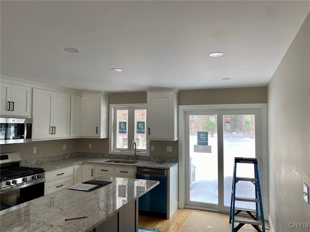 6635 Fox Rd - Photo 3 of 19