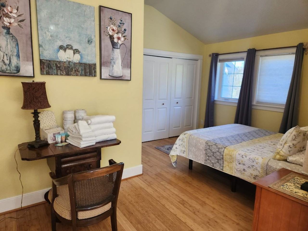 1280 1280 Oak St - Juliet Carriage House #3 - Photo 6 of 13