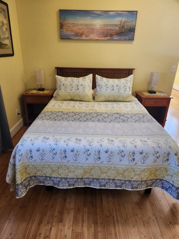 1280 1280 Oak St - Juliet Carriage House #3 - Photo 7 of 13