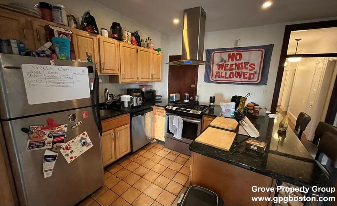 64 Fisher Ave #1 - Photo 2 of 6