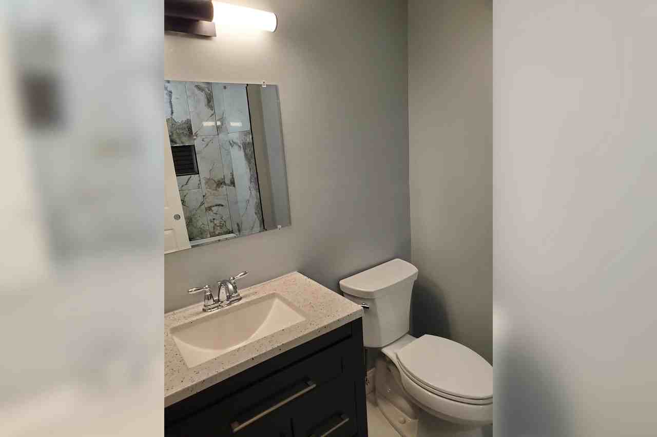 2552 Wilkens Ave - Photo 3 of 13