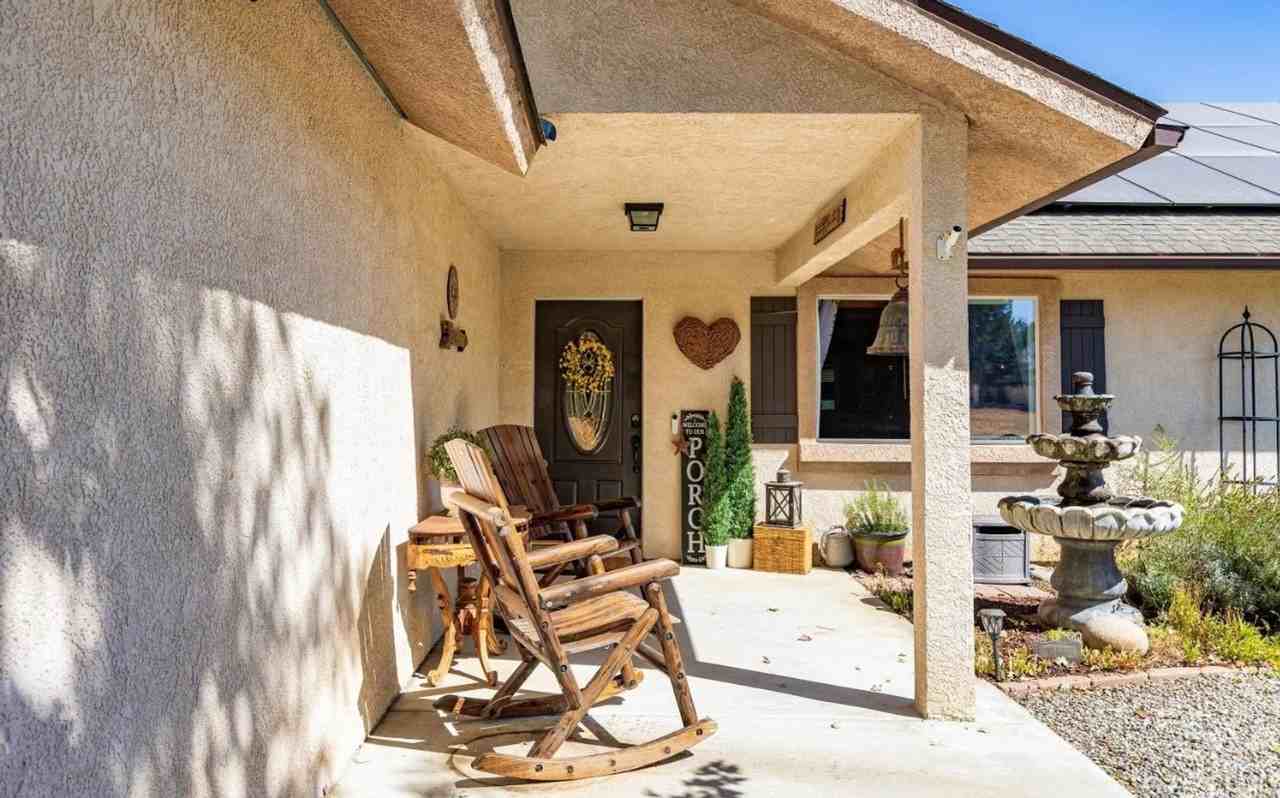 18450 Branding Iron Ct - Photo 2 of 34