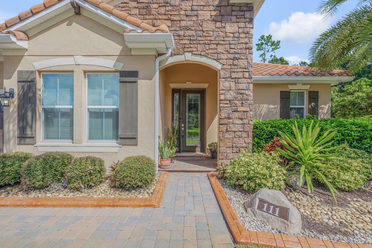 111 Enclave Ave - Photo 2 of 25