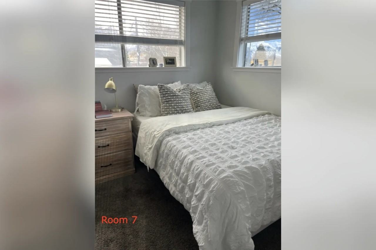 280 N 900 W - Photo 2 of 7