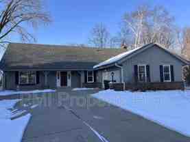 3204 W Chateau Ct - Photo 1 of 1