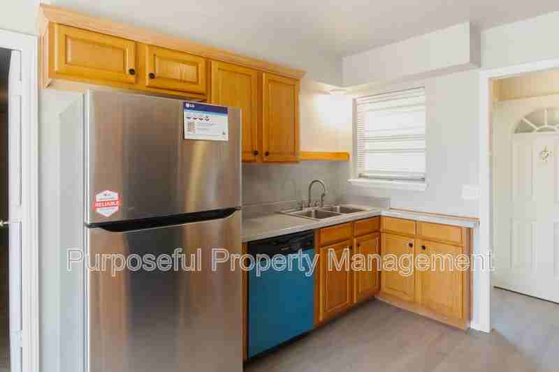 2624 N Markwell Ave - Photo 6 of 22