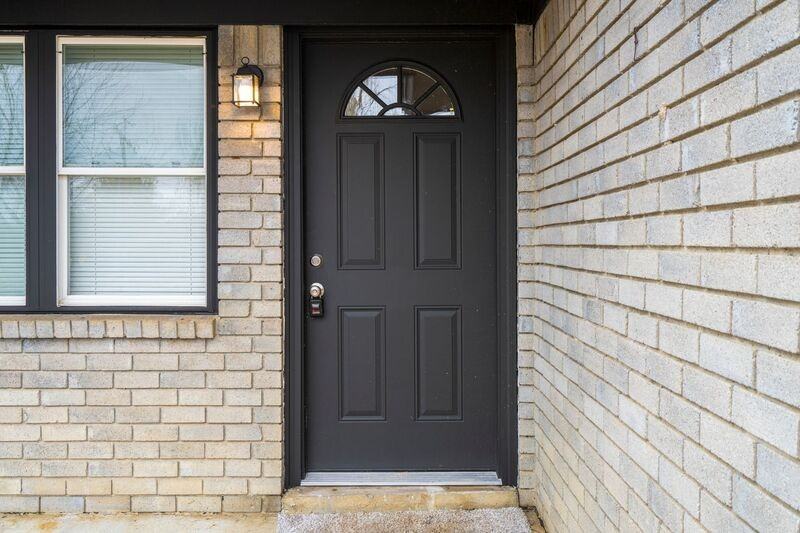 885 N 177th West Ave - Photo 2 of 15