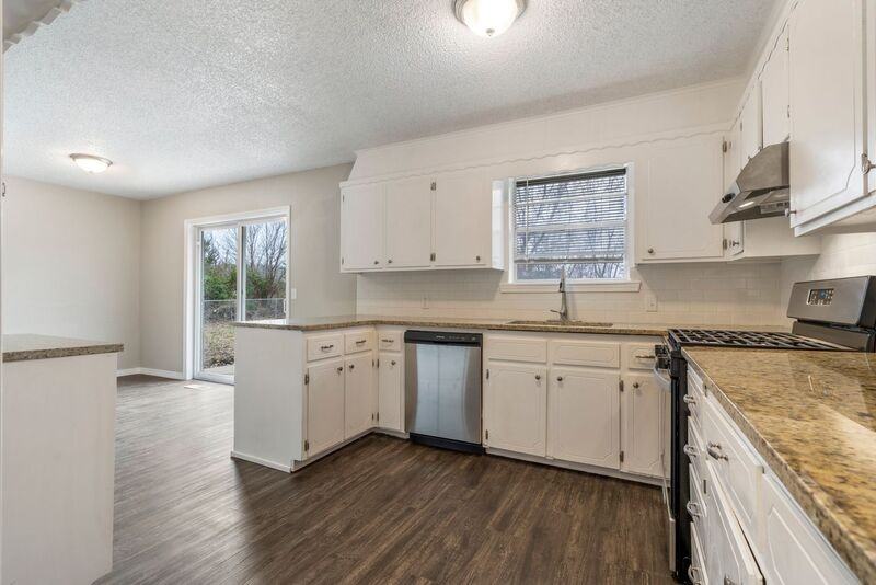 885 N 177th West Ave - Photo 3 of 15